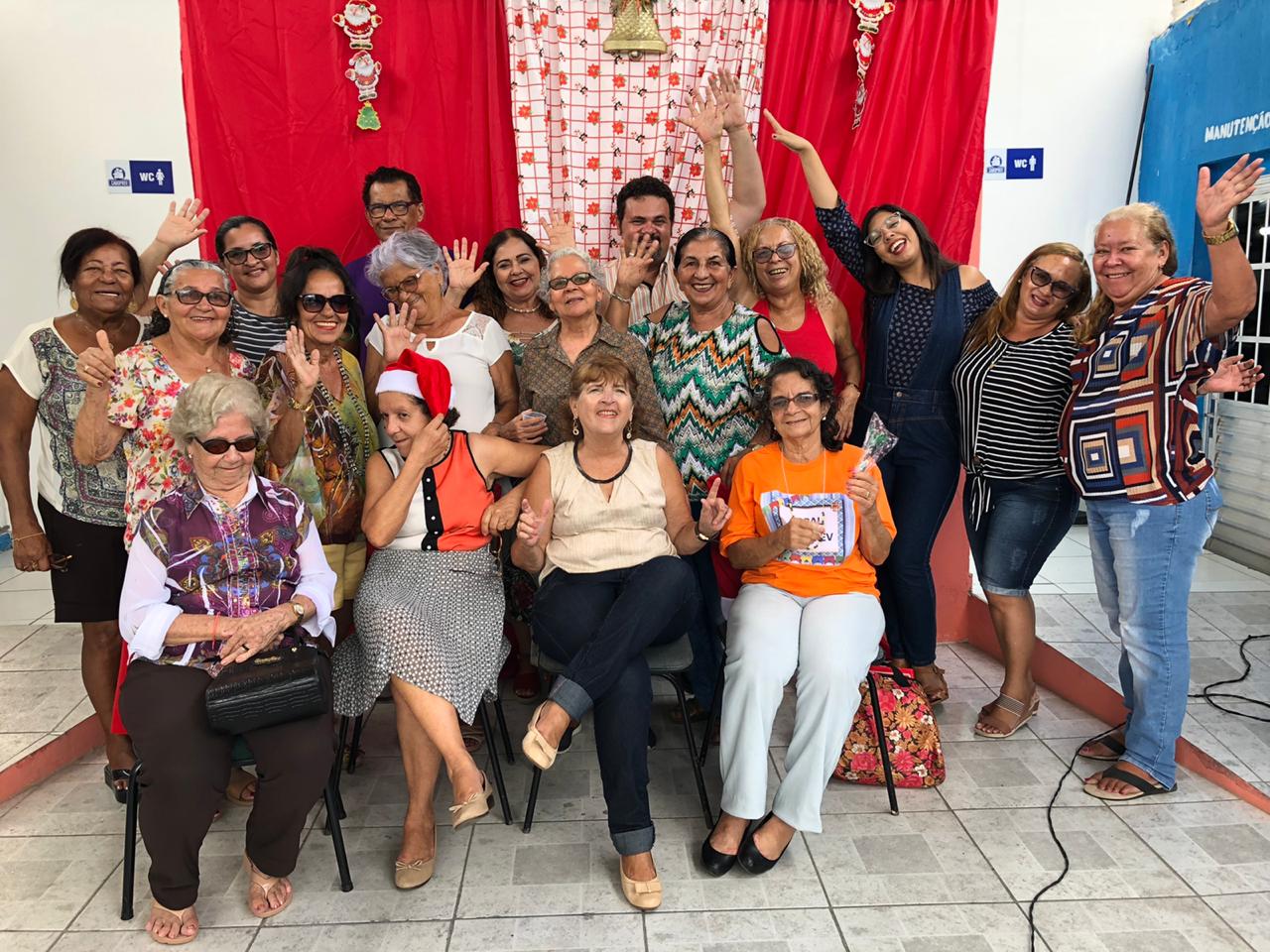 Coral Caboprev realiza confraternização em clima natalino